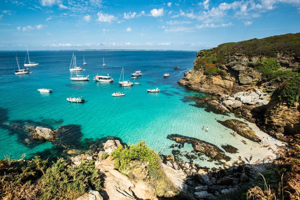 La crique de "Tahiti Beach" à l'île de Groix.