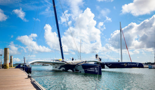 ©Emmanuel LEMEE. Le trimaran Gitana au pôle course au large de Lorient La Base. Le trimaran Gitana au pôle course au large de Lorient La Base.