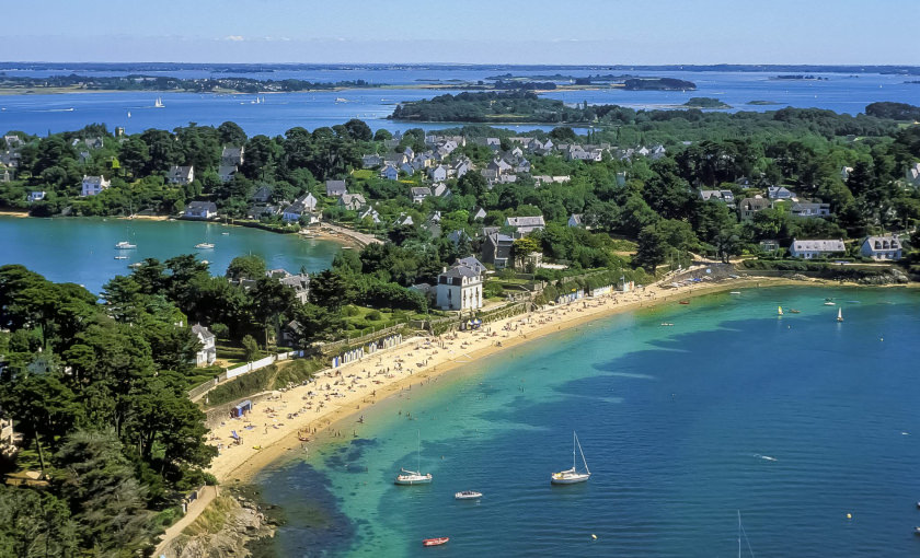 ©Yannick LE GAL-CRTB. La Grande Plage de l'ïle aux Moines. La Grande Plage de l'ïle aux Moines, vue aérienne.