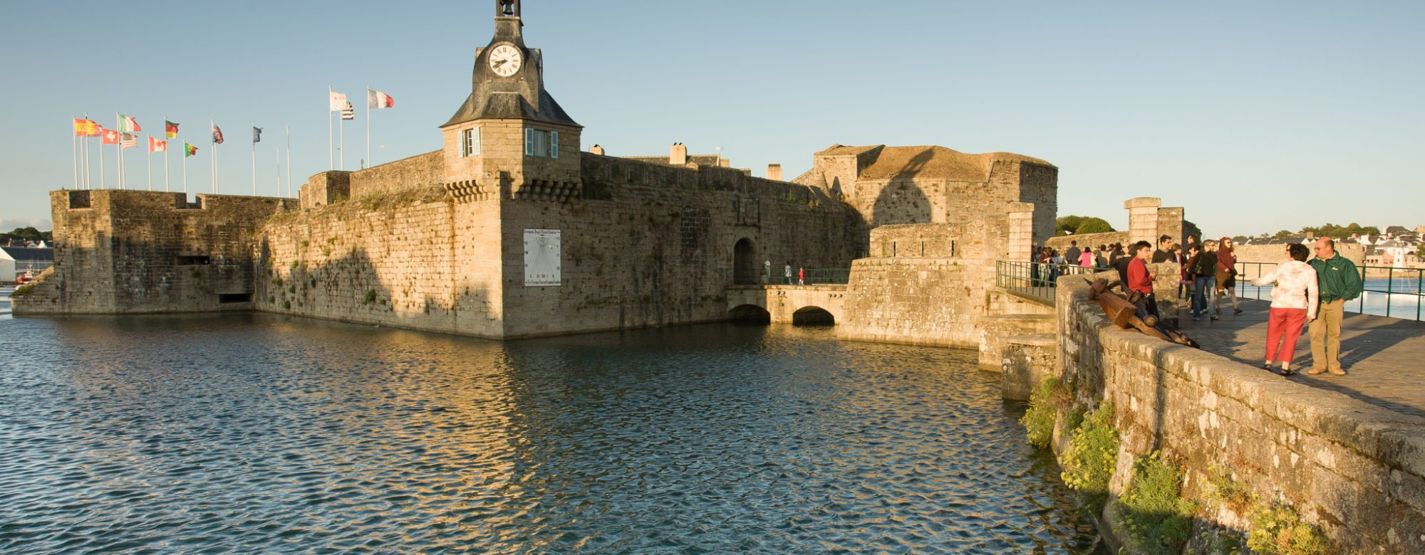 © Emmanuel BERTHIER - CRTB. La ville close de Concarneau. La ville close de Concarneau.